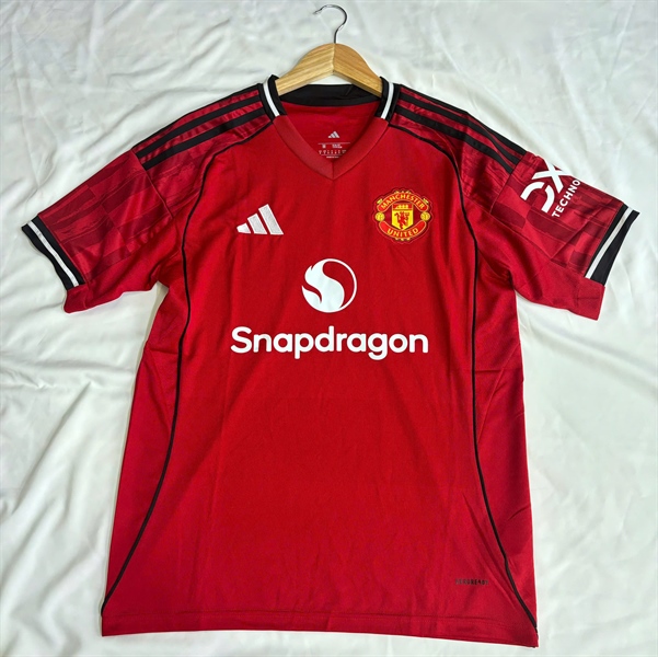 Áo bóng đá retro MU 25/26 MÀU ĐỎ vải Cotton Polyester