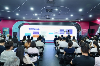 CLB chuyên ngành TMĐT – Nơi chắp cánh đam mê và kỹ năng cho sinh viên